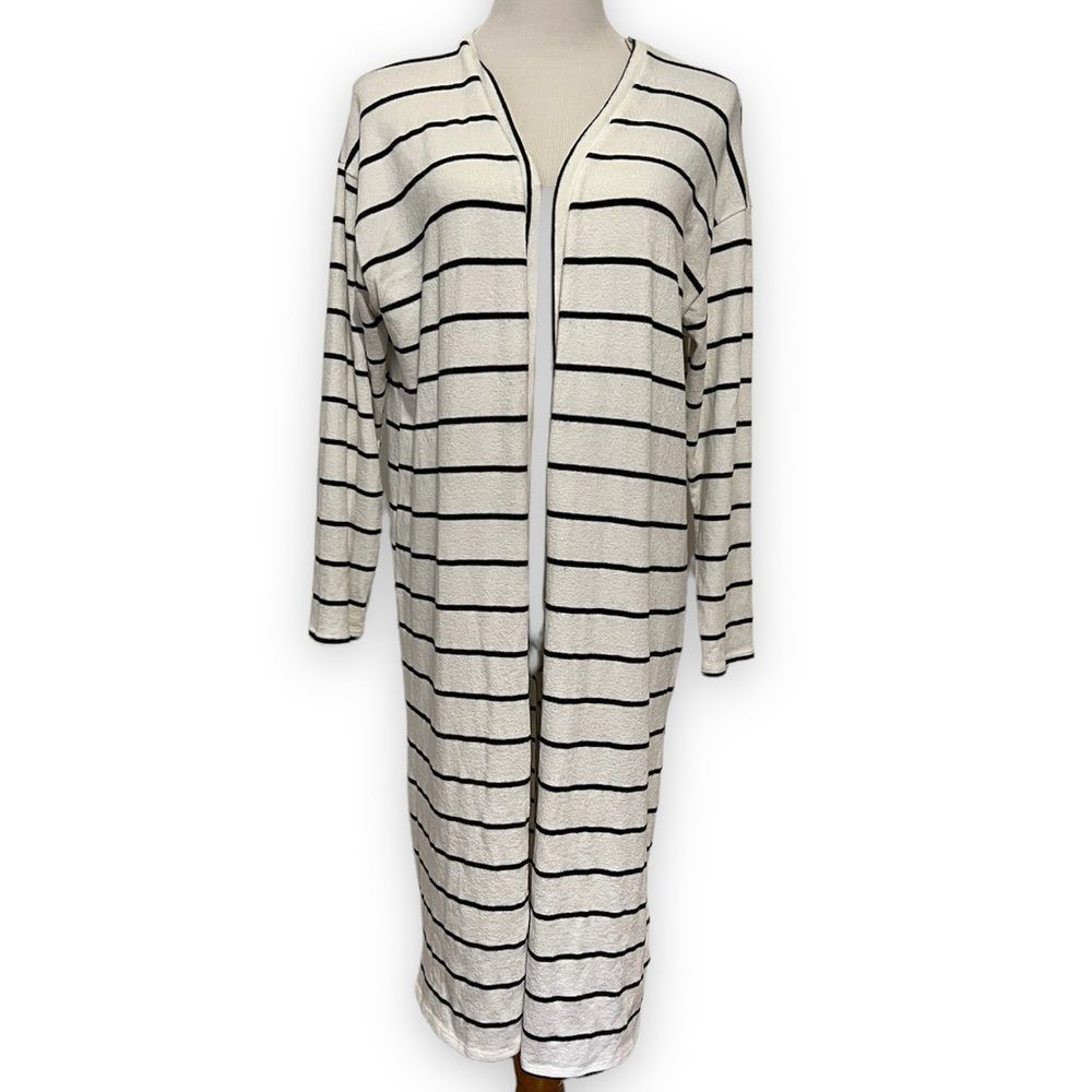 Sadie and Sage sweater, size M